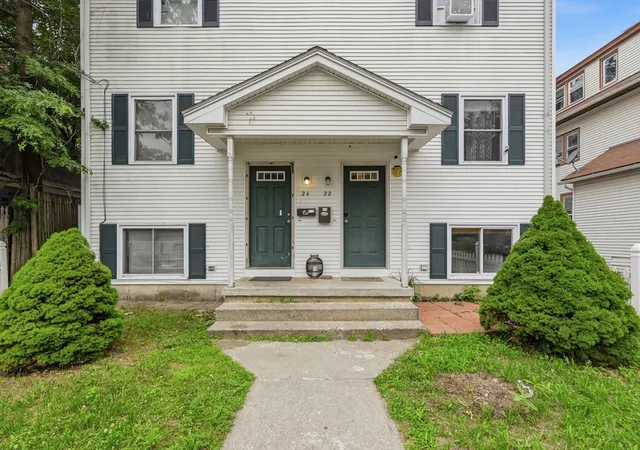 2nd image of 22 24 Sorrento St, Springfield, MA 01108 | MLS# 73551371