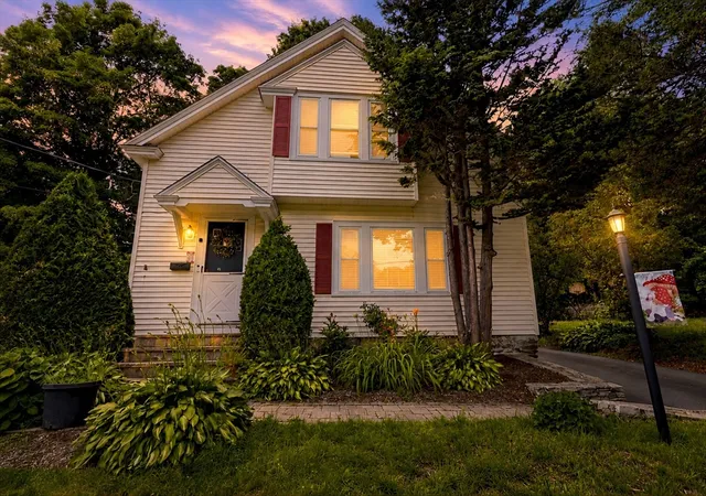 2nd image of 31 Wildrose Ave, Worcester, MA 01602 | MLS# 73545476