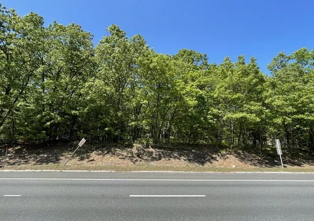 Photo 3 of Sale Pending at 61b Walden St, Concord, MA 01742 | MLS# 73409566 | Listing updated on 2026-08-27