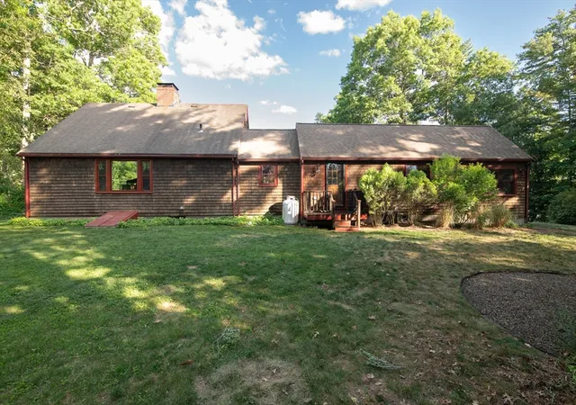 42nd image of 221 Circuit Street, Hanover, MA 02339 | MLS# 73537482