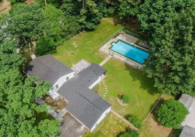 Homes for sale in Wilmington, MA | 5 Franklin Avenue, Wilmington, MA 01887 | MLS# 73538008