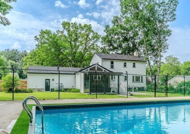 Homes for sale in Wilmington, MA | 5 Franklin Avenue, Wilmington, MA 01887 | MLS# 73538008