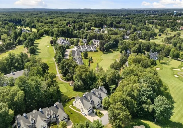 42nd image of 11 Crenshaw Ln #11, Andover, MA 01810 | MLS# 73553325