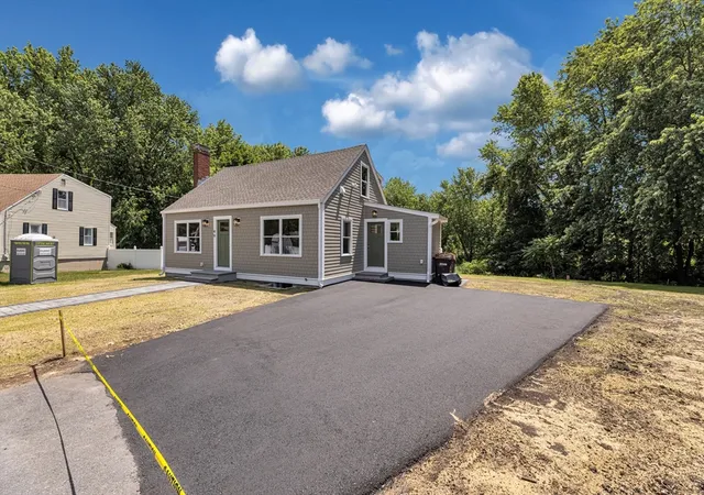 Homes for sale in Dedham, MA | 49 Maynard, Dedham, MA 02026 | MLS# 73541712