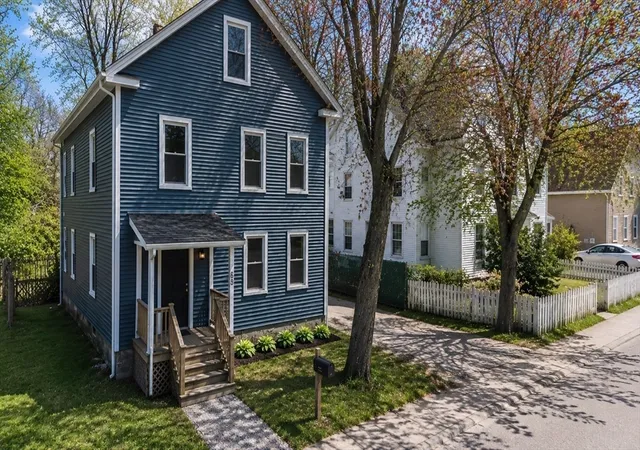 Photo 3 of Sale Pending at 65 Oak Street, Middleboro, MA 02346 | MLS# 73567133 | Listing updated on 2026-09-23