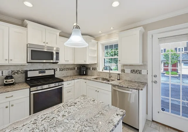 4th image of 1400 Commerce Way #18, Attleboro, MA 02703 | MLS# 73560446