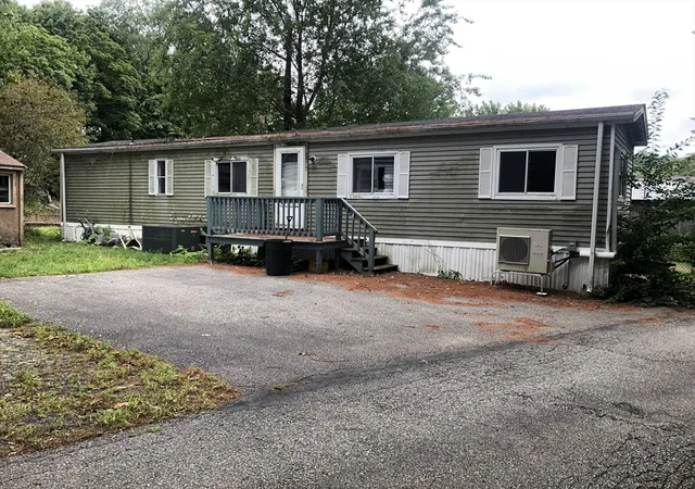 1st image of 447 Washington St, Norwell, MA 02061 | MLS# 73565412