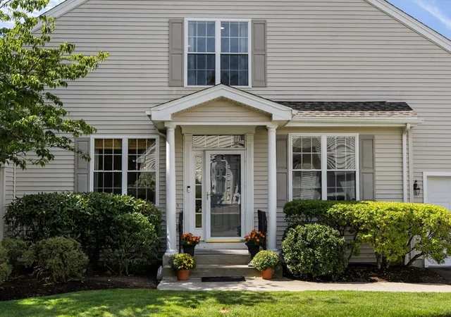 Photo 1 of Sale Pending at 6 Schooner Way #6, Marshfield, MA 02050 | MLS# 73565339 | Listing updated on 2026-09-17