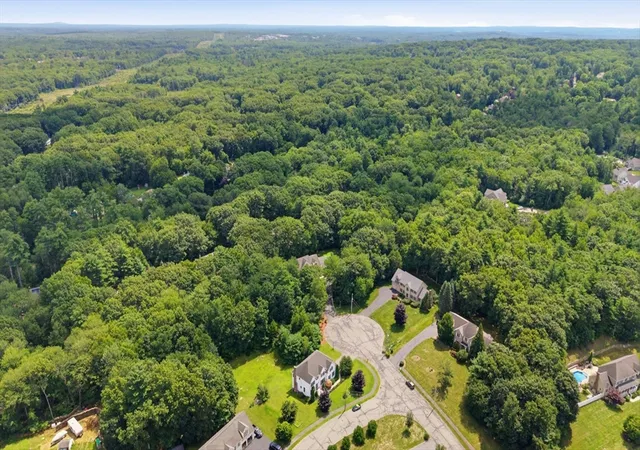 41st image of 8 Karen Ln, Milford, MA 01757 | MLS# 73560122