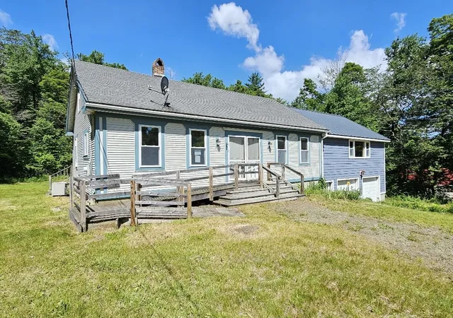 Homes for sale in Leyden, MA | 356 E Hill Rd, Leyden, MA 01337 | MLS# 73536428