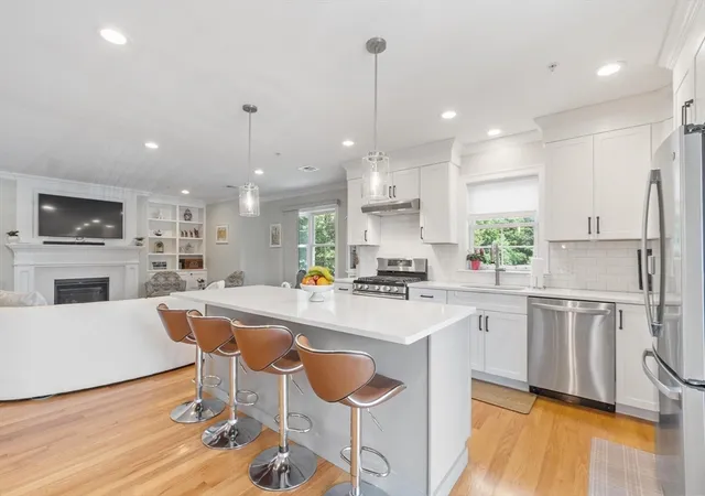 Homes for sale in Natick, MA | 76 South Ave #201, Natick, MA 01760 | MLS# 73534898