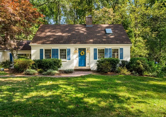1st image of 13 Andrews Rd, Topsfield, MA 01983 | MLS# 73550345