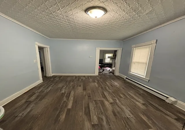 3rd image of 104 Alden St, Springfield, MA 01109 | MLS# 73542816