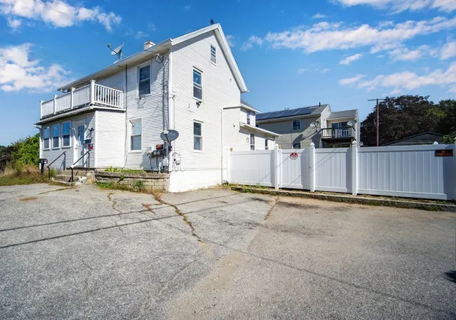 2nd image of 42 Fox Run, Southbridge, MA 01550 | MLS# 73556330
