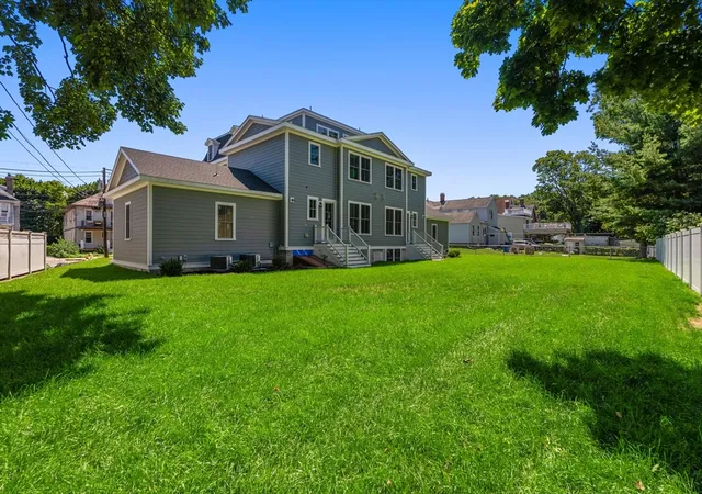 18th image of 129 Jewett Street #1, Newton, MA 02458 | MLS# 73541382