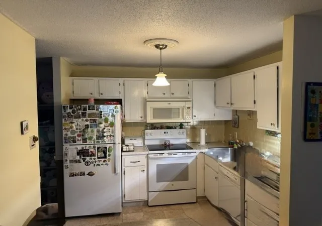 2nd image of 491 W Central St #A7, Franklin, MA 02038 | MLS# 73551919