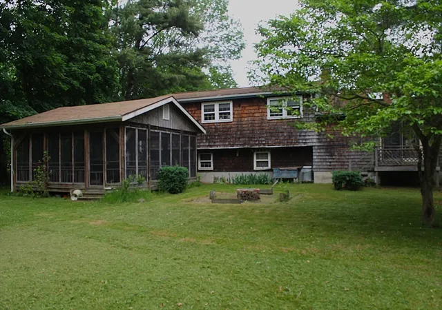 26th image of 1721 South, Bridgewater, MA 02324 | MLS# 73562300