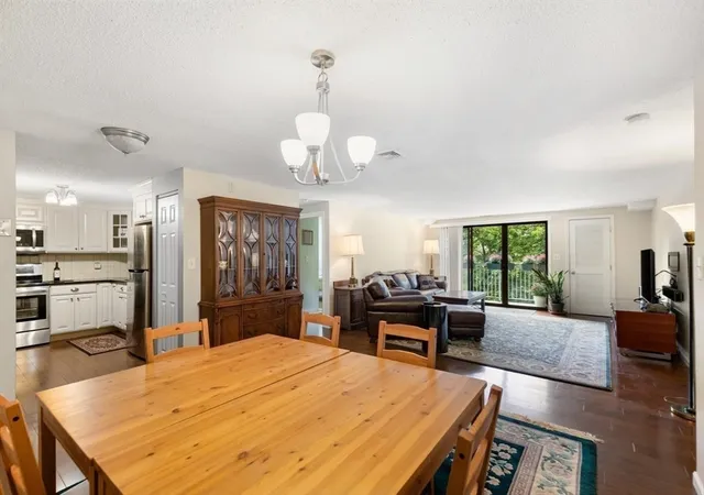 Listing Photo 4 - Condo for sale in building located at 8 9Th, Medford, MA 02155 - Unit #411