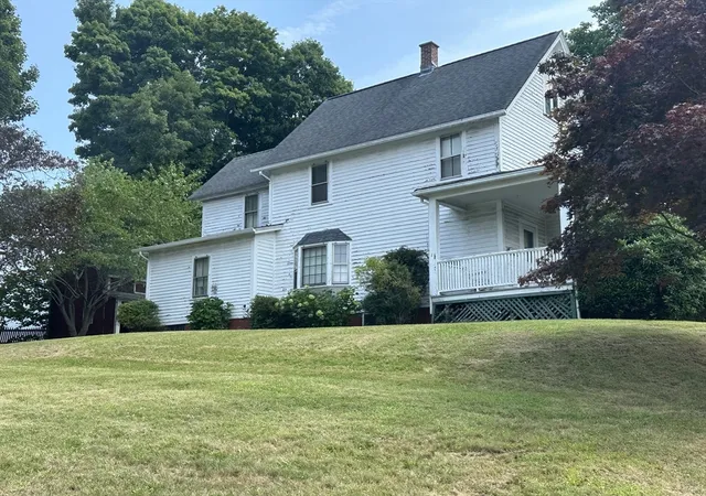 Photo 3 of House for sale at 30 School St, East Longmeadow, MA 01028 | MLS# 73563359 | Listing updated on 2026-08-17