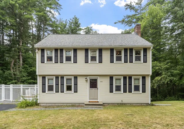Photo 2 of Sale Pending at 378 Pelham Rd, Dracut, MA 01826 | MLS# 73556759 | Listing updated on 2026-09-02
