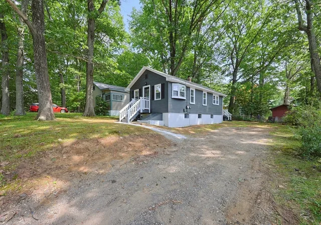 4th image of 2 Kosta Ave, Rutland, MA 01543 | MLS# 73564310