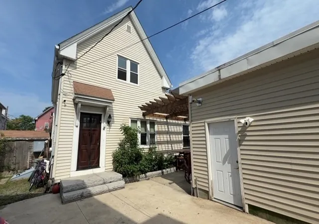 Homes for sale in Lynn, MA | 10 Minot St, Lynn, MA 01905 | MLS# 73544753