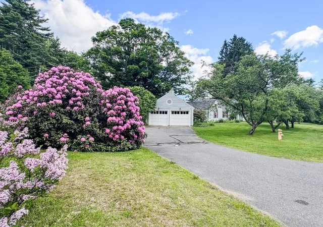 Homes for sale in Greenfield, MA | 36 Green River Road, Greenfield, MA 01301 | MLS# 73537469