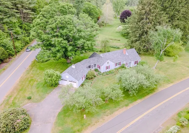 Homes for sale in Greenfield, MA | 36 Green River Road, Greenfield, MA 01301 | MLS# 73537469