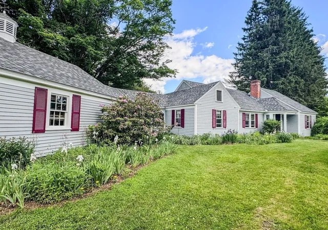 Homes for sale in Greenfield, MA | 36 Green River Road, Greenfield, MA 01301 | MLS# 73537469