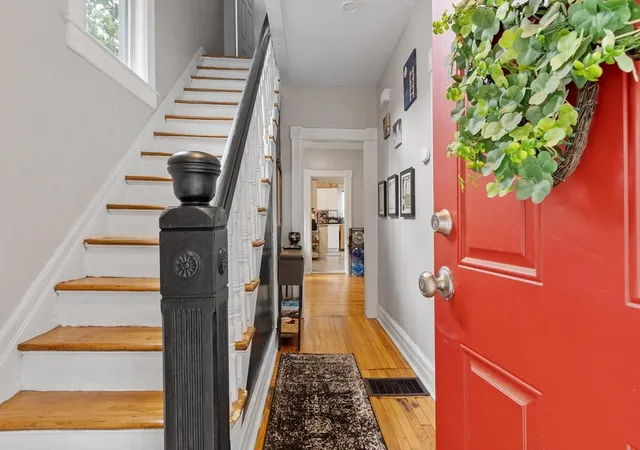 Photo 3 of Single family home for sale at 85 Montrose St, Springfield, MA 01109 | MLS# 73554931 | Listing updated on 2026-09-18