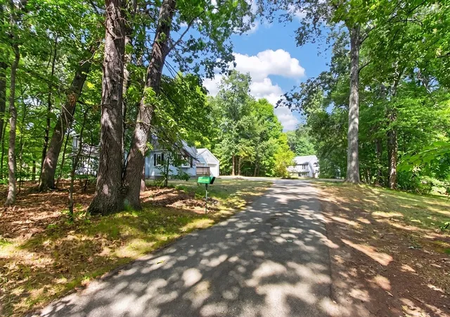 32nd image of 240 Taylor St, Littleton, MA 01460 | MLS# 73566071