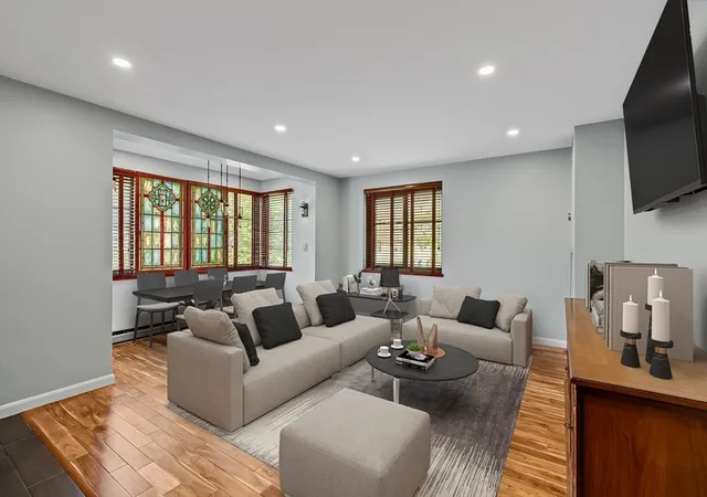Homes for sale in Stoneham, MA | 100 Ledgewood Dr, Stoneham, MA 02180