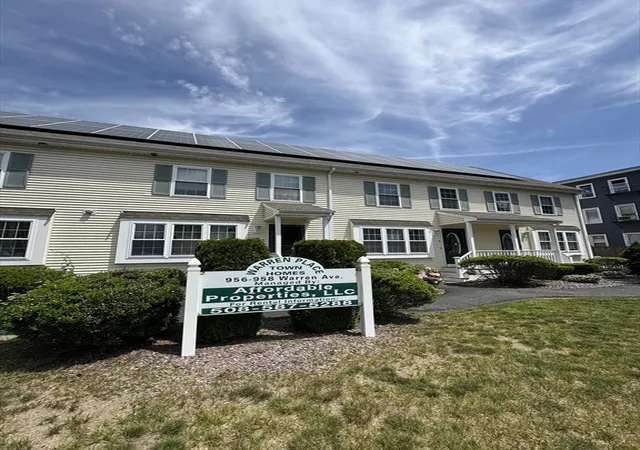 1st image of 956 Warren Ave #7, Brockton, MA 02301 | MLS# 73557146
