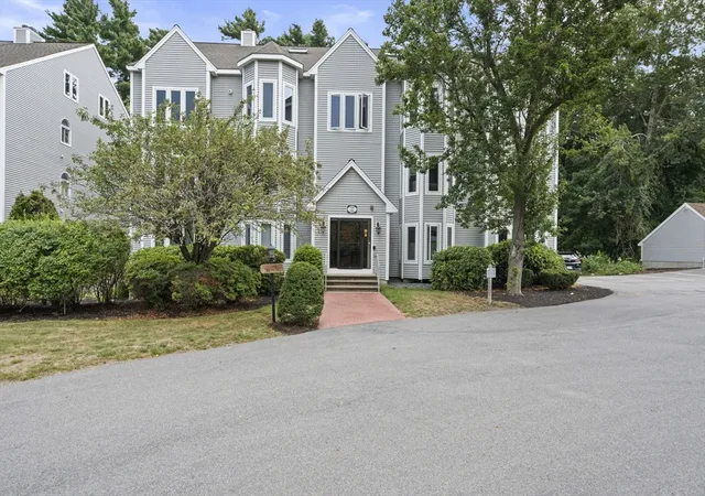 2nd image of 72 Kim Ter #C, Stoughton, MA 02072 | MLS# 73567690
