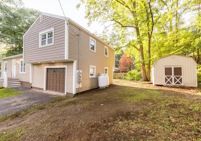 Photo 3 of Single family home for sale at 22 Lakeside Ave, Webster, MA 01570 | MLS# 73554522 | Listing updated on 2026-09-12