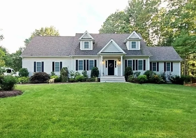 Homes for sale in Duxbury, MA | 831 Mayflower St, Duxbury, MA 02332 | MLS# 73537003