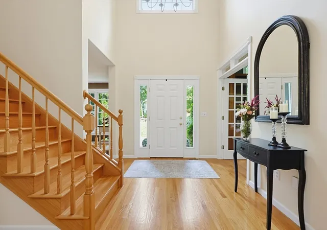 Photo 3 of Single family home for sale at 31 Hockanum Rd, Hadley, MA 01035 | MLS# 73557786 | Listing updated on 2026-09-15