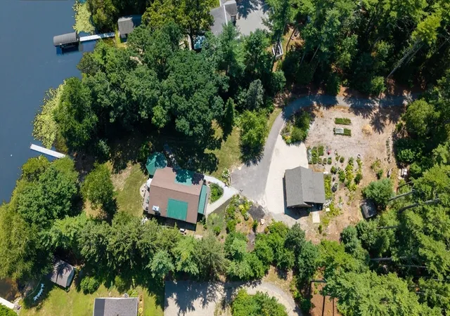 4th image of 40 S Main St, Carver, MA 02330 | MLS# 73556542
