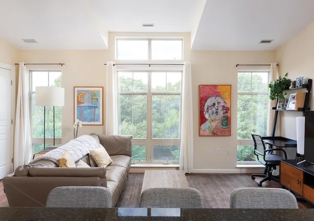 1st image of 5 Repton Cir #5405, Watertown, MA 02472 | MLS# 73550788