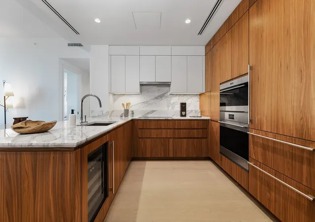5th image of 682 Atlantic Ave #40L, Boston, MA 02110 | MLS# 73507288