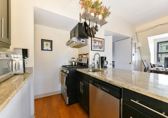 Listing Photo 4 - Condo for sale in building located at 504 Massachusetts Ave, Boston, MA 02118 - Unit #3