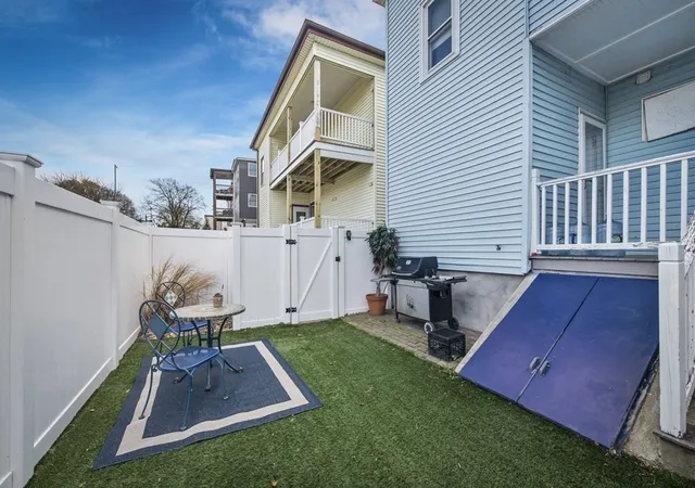 37th image of 1044 Saratoga St #1, East Boston, MA 02128 | MLS# 72820456
