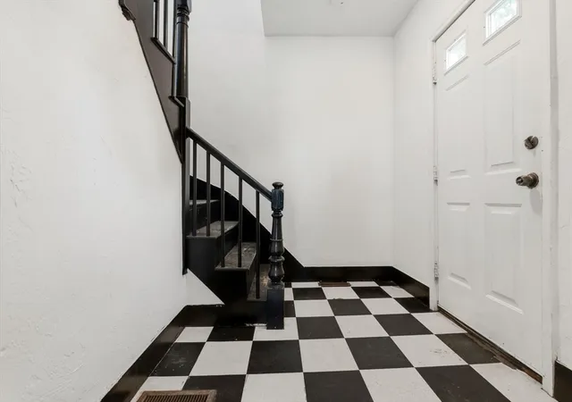 2nd image of 20 Otis St, Wakefield, MA 01880 | MLS# 73546627