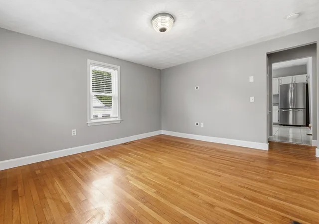 4th image of 20 Otis St, Wakefield, MA 01880 | MLS# 73546627