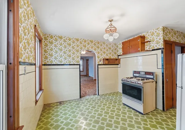 Photo 4 of Duplex at 5 Branch Ave, North Smithfield, RI 02896 | MLS# 73460991 | | Sold on 2026-01-29