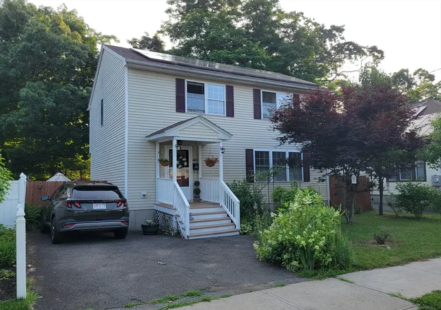 Homes for sale in Springfield, MA | 142 Jasper, Springfield, MA 01109 | MLS# 73546499