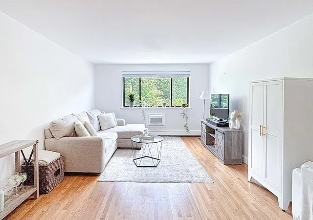Homes for sale in Chelsea, MA | 44 Lafayette Ave #503, Chelsea, MA 02150 | MLS# 73528135