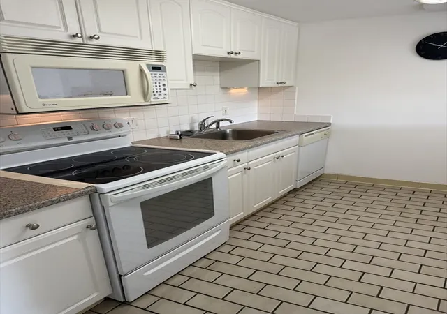 3rd image of 96 Old Colony Ave #355, East Taunton, MA 02718 | MLS# 73553283