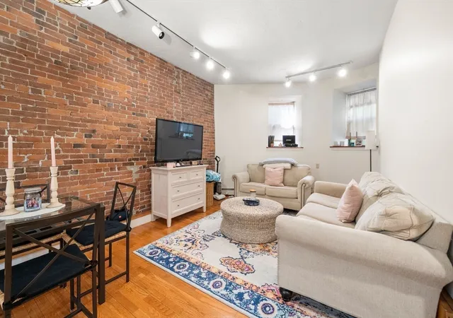 2nd image of 30 Peterborough #H, Boston, MA 02215 | MLS# 73540219