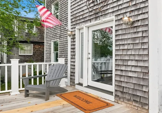 Homes for sale in Marblehead, MA | 14 Willow Road, Marblehead, MA 01945 | MLS# 73545846